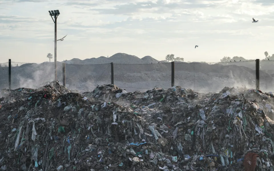 The True Cost of Fast Fashion vs. Slow Fashion: What You Need to Know